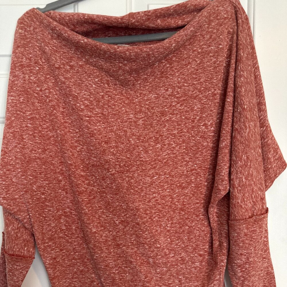 Orange with white pullover - Scooped Neck